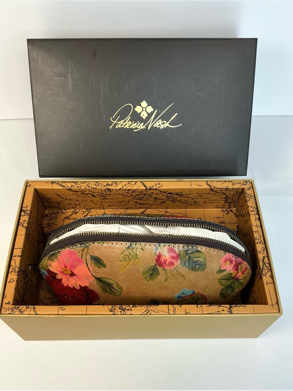 Patricia Nash Vintage Victorian Garden Leather Cosmetic Bag New in Box